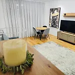 Mga Apartment
